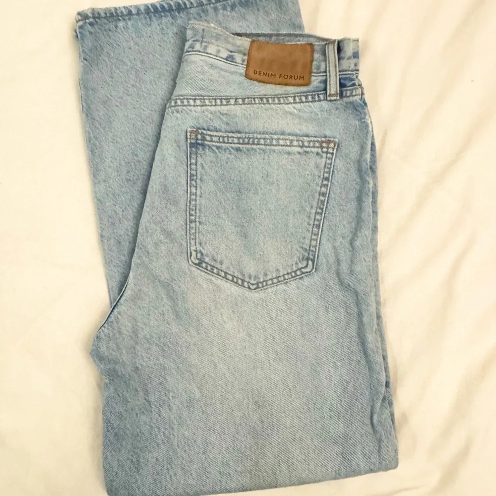 Denim Forum Light Blue High-Rise Wide Leg Jeans - Picture 7 of 12